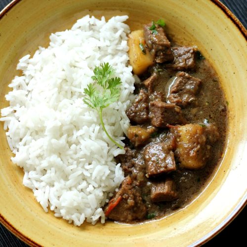 Beef Black Pepper Curry + Video! - Ruchik Randhap