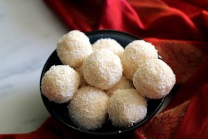 Coconut Laddoo with Condensed Milk + Video! - Ruchik Randhap